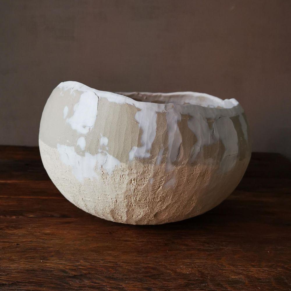 Stentøjsskål med porcelænsindlæg